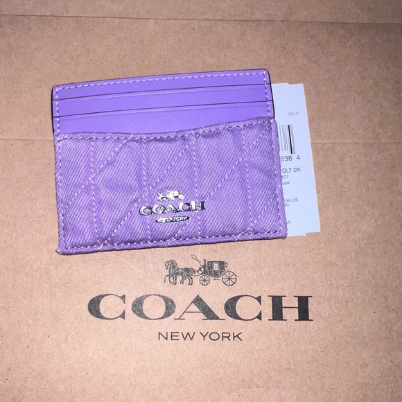 NWT COACH Purple Quilted Card Holder Wallet Silver Hardware AUTHENTIC - Picture 1 of 3